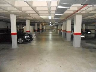 Parking coche  Comunitat valenciana. Plaza de garaje en avd comunidad valenciana