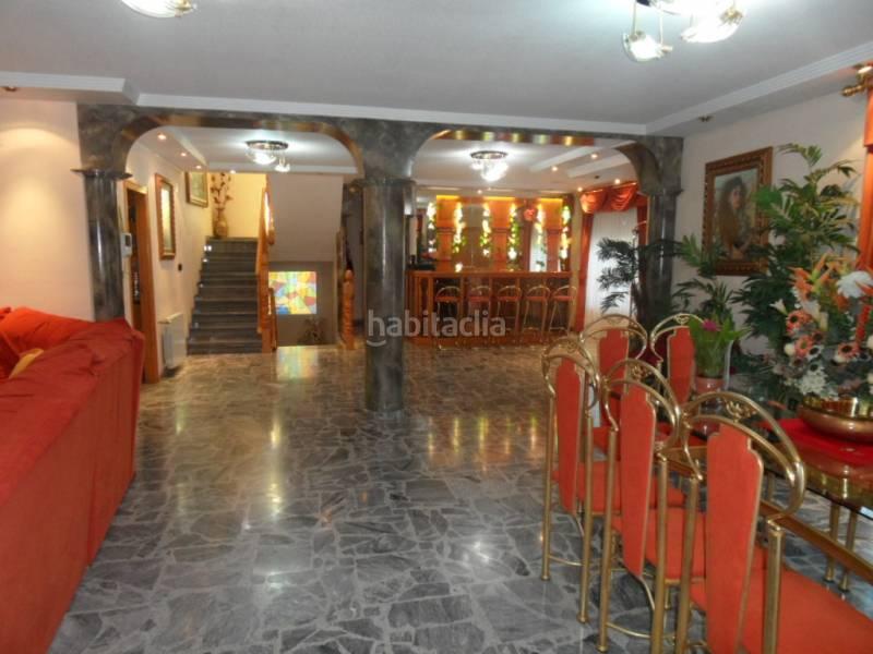 Foto 05643e92-7a6d-4f93-ae48-0e50c50c52b4. Chalet avec chauffage parking dans Ciutat Jardí - Torreta Verdí Elche / Elx