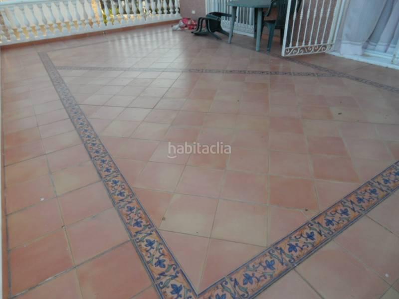 Foto a08f23cd-a9a5-4a83-a768-b1d315610b39. Chalet avec chauffage parking dans Ciutat Jardí - Torreta Verdí Elche / Elx