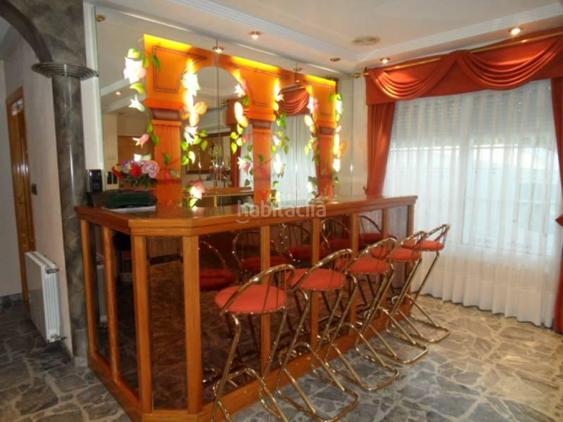 Foto a747bc44-e3e9-4122-9909-bc04ae984333. Chalet avec chauffage parking dans Ciutat Jardí - Torreta Verdí Elche / Elx