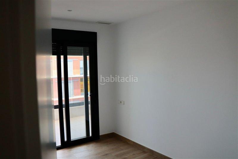 Foto fcb416db-9673-43e5-89bd-9a5121ed5ab9. Pis amb calefacció aparcament piscina a Sector V Elche / Elx