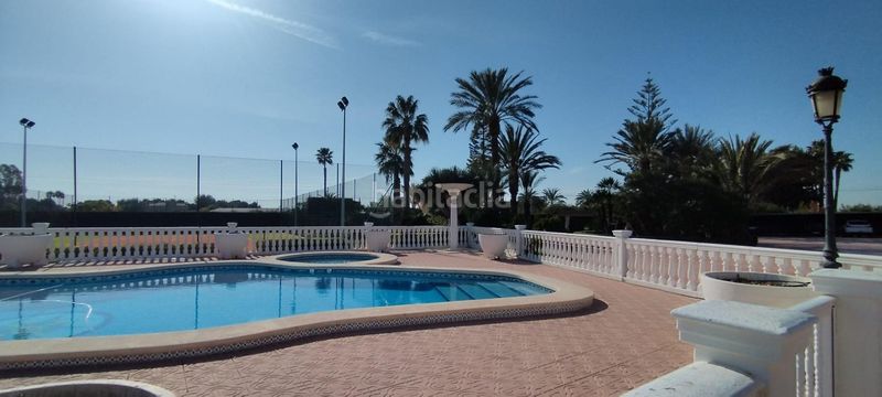 Foto eec65aa2-7612-4746-8fc2-59334d0244de. Chalet with parking pool in Perleta - Maitino Elche / Elx