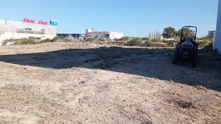 Terreno residenziale in Carrús Oeste. Parcela cerca de  media markt