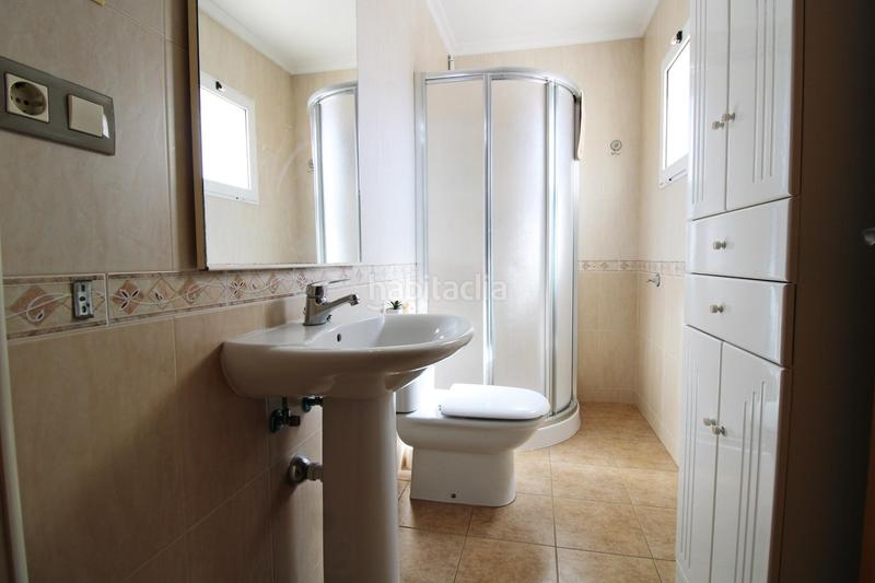 Foto b8925201-a035-4684-bf21-27209e5fb53b. Casa amb calefacció aparcament a El Castillo Aspe