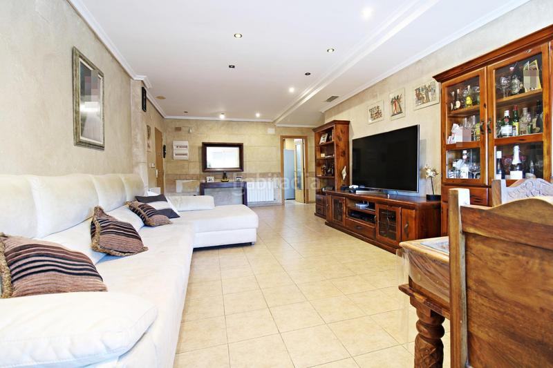 Foto f7e1677c-f508-435a-8d86-92c842c88e84. Casa amb calefacció aparcament a El Castillo Aspe