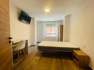 Lloguer Pis  Obispo winibal. Habitacion super reformada al lado de la universidad