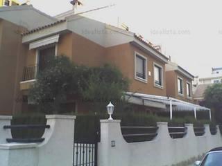 Casa  Calle maribel perez ojeda. Bungalow 80 metros de terraza, garaje, piscina segunda linea del