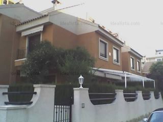 Casa  Calle maribel perez ojeda. Bungalow 80 metros de terraza, garaje, trastero, piscina segunda