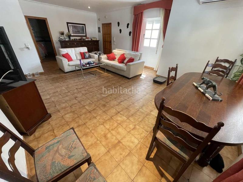 Foto 14d50a7f-b467-4c78-9a8a-fca736de7796. Chalet con riscaldamento parcheggio piscina in Benferri