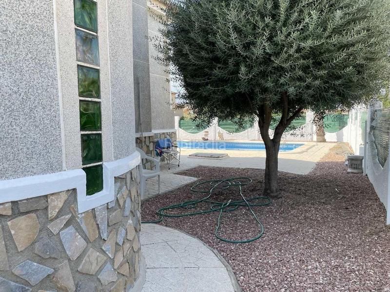 Foto 84fcf7fe-90b7-451a-b574-f9003f0d5860. Chalet con riscaldamento parcheggio piscina in Benferri