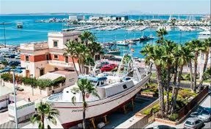 Foto d23b0dd3-09a9-45b1-9922-1388a83034fd. Piccolo appartamento con parcheggio piscina in Gran Vista-Olivo de Oro Santa Pola