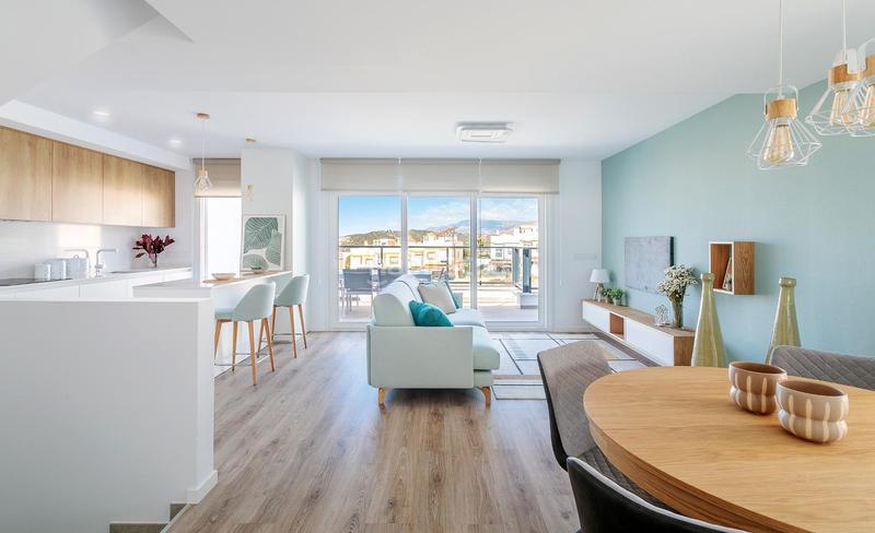 Foto ce3ee541-1f2e-4672-a96e-feb6b72837a3. Chalet con riscaldamento parcheggio piscina in Golf Bahía Finestrat