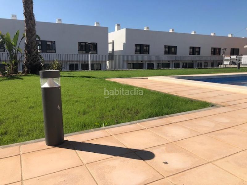 Foto 4c914d5f-e333-4035-8737-32403db337be. Casa amb calefacció aparcament piscina a Ciutat Universitària Elche / Elx