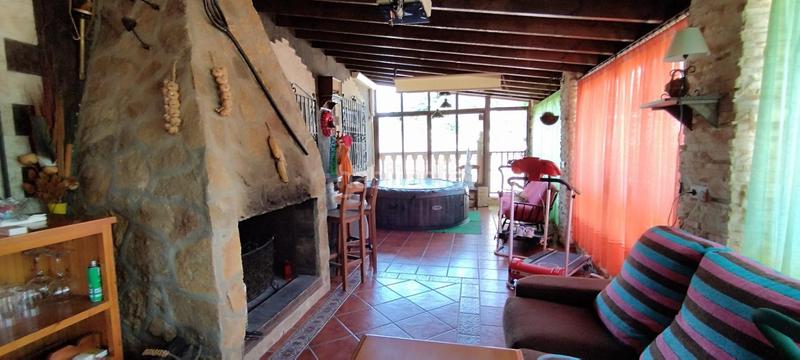 Foto 0aef03ef-0a2f-4346-a1d2-295a036d2b5a. Chalet super chalet con todos los detalles!!! en Torrellano Elche / Elx