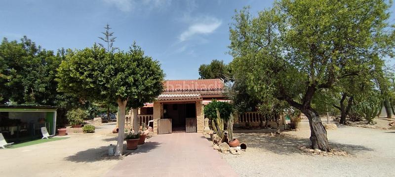 Foto 439b6efa-d32c-45f1-97e8-ae859cdd6088. Chalet super chalet con todos los detalles!!! en Torrellano Elche / Elx