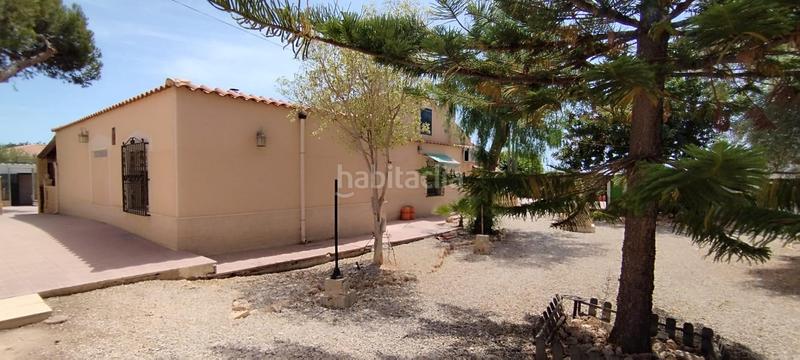 Foto 9c7c7f41-cea1-40bd-a46b-73723cba07f3. Chalet super chalet con todos los detalles!!! en Torrellano Elche / Elx