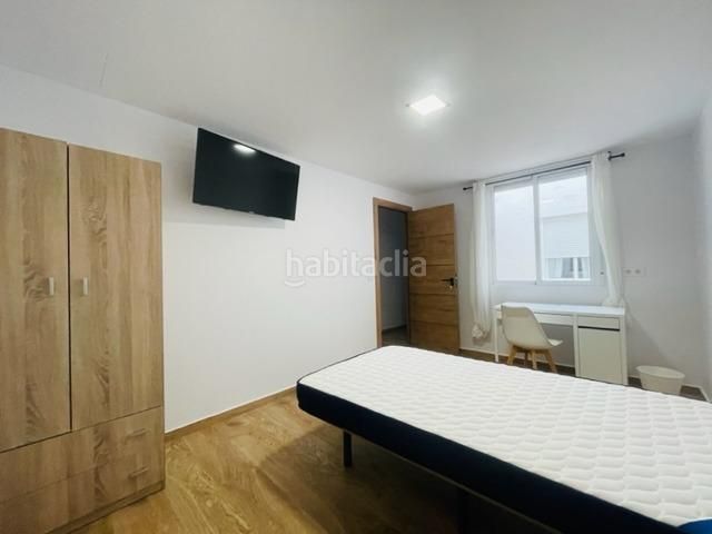 Foto ae92d90b-3c65-4eb8-bcd0-859fc77f172f. Pis a Altabix Elche / Elx