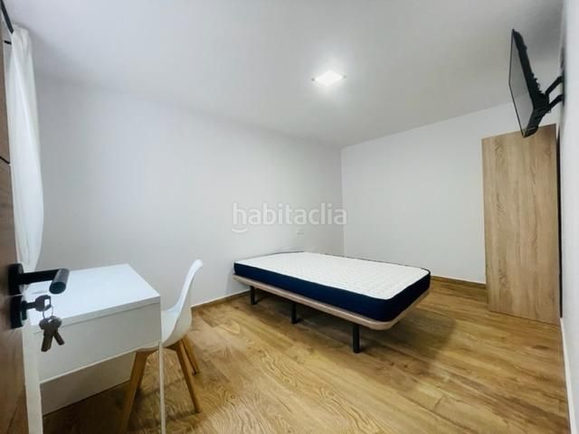 Foto fe553747-532d-4ef5-a426-f35d96114570. Pis a Altabix Elche / Elx