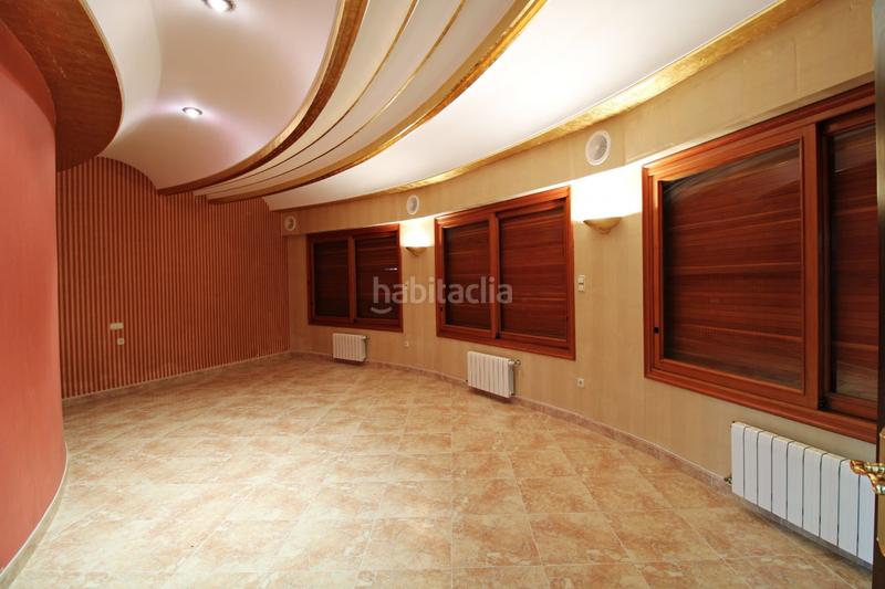 Foto 6ee6b198-64bb-4474-a4ed-f7b68e1f8b46. Chalet avec parking dans Alzabares Elche / Elx