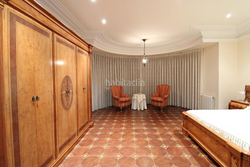 Foto b2cca1d3-e6b9-4d70-b719-d42a7a51475b. Chalet avec parking dans Alzabares Elche / Elx