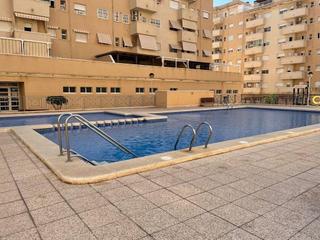 Pis a El Toscar. Piso en urbanizacion con piscina!!