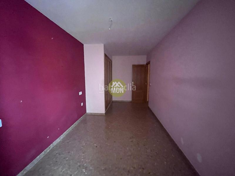 Foto 6e2c18ef-e9b7-4989-88d8-d39c1e9e6024. Dúplex excelente piso en la localidad en Onda