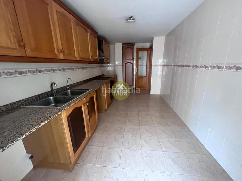 Foto 74170139-6c49-45b7-bd78-32841222c3f2. Dúplex excelente piso en la localidad en Onda