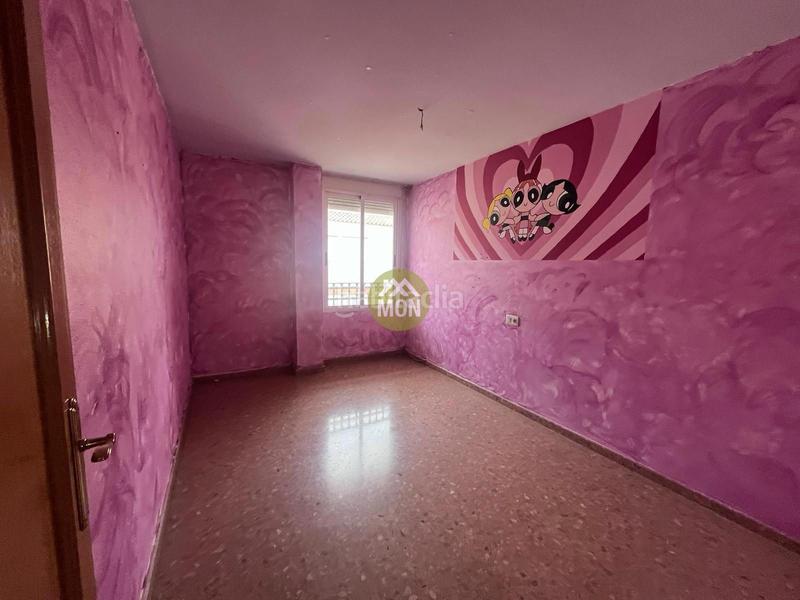 Foto b943ed17-0a16-4387-873d-8d27f6d94945. Dúplex excelente piso en la localidad en Onda