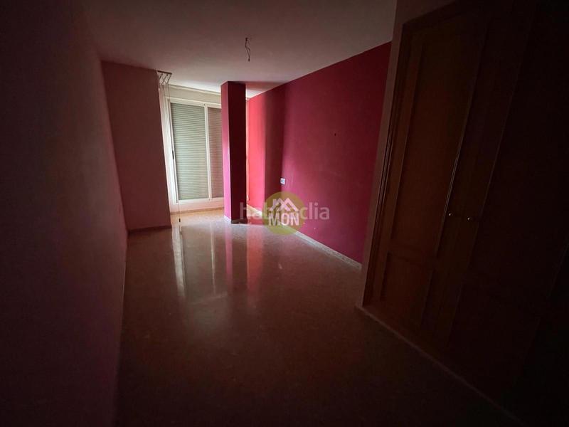 Foto eb412edc-5380-436d-bfa9-8272473f7124. Dúplex excelente piso en la localidad en Onda