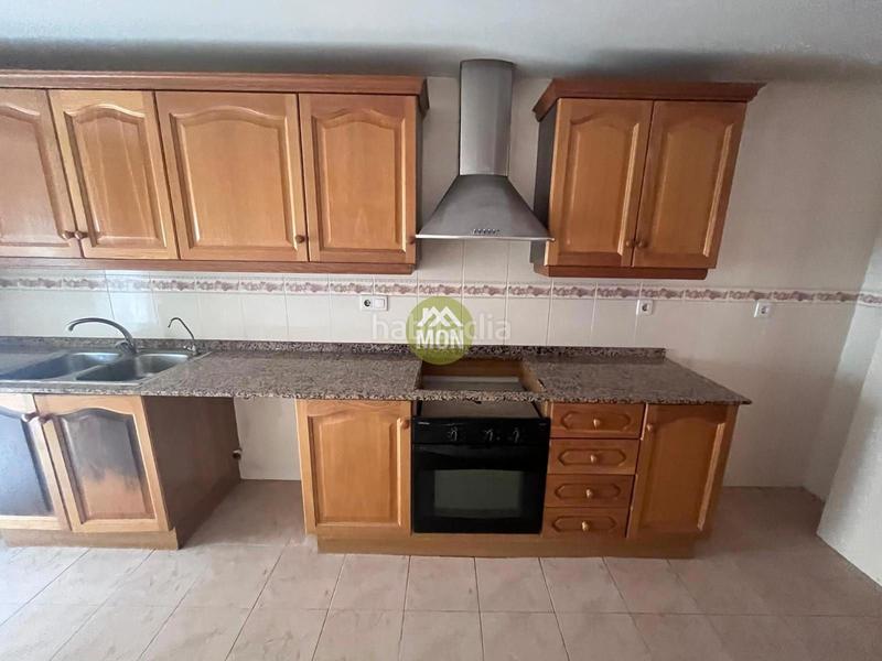 Foto fb5e2e57-343e-47cc-9c8c-97a30a6b92fe. Dúplex excelente piso en la localidad en Onda