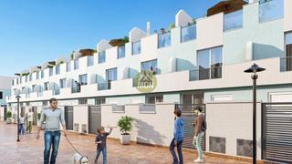 Casa adossada en Playa-Ben Afeli. Unifamiliar nuevo en la playa