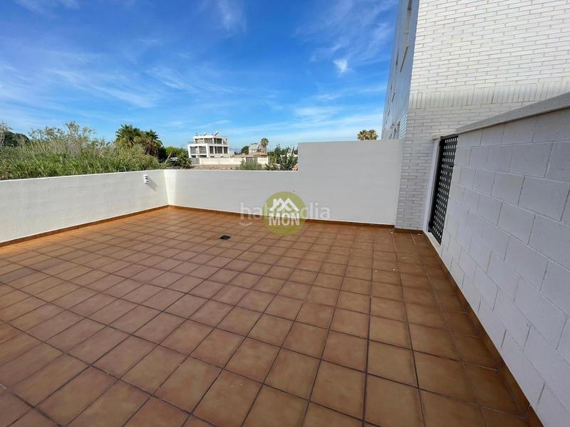 Foto 5944f890-52e7-4db0-b179-c7b6358077ce. Casa adosada unifamiliar nuevo en la playa en Playa-Ben Afeli Almazora / Almassora