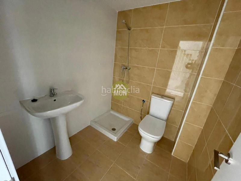 Foto a2a7dc6a-107c-4617-be72-eb8dcb72c42c. Casa adosada unifamiliar nuevo en la playa en Playa-Ben Afeli Almazora / Almassora