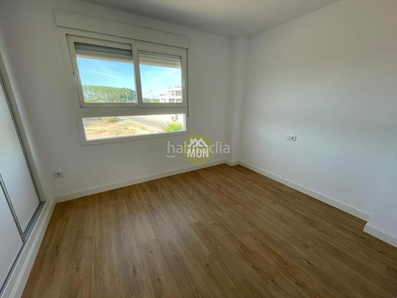 Foto b2ff1e85-194c-4591-9f00-8dd54737c093. Casa adosada unifamiliar nuevo en la playa en Playa-Ben Afeli Almazora / Almassora