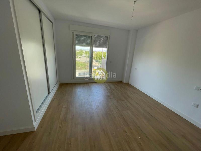 Foto d40176d4-c089-4440-88fe-f48fc36ad240. Casa adosada unifamiliar nuevo en la playa en Playa-Ben Afeli Almazora / Almassora