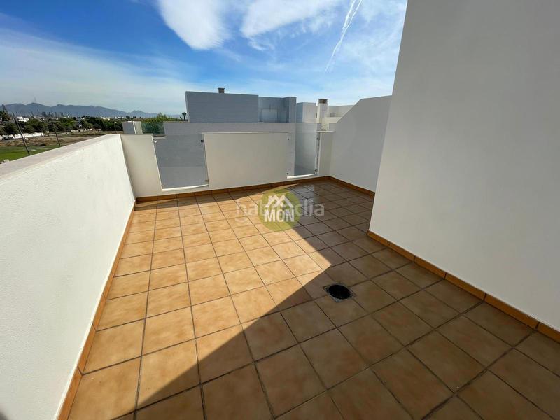Foto e6cc17f2-0ee2-49d3-b79c-b4be6051dc6d. Casa adosada unifamiliar nuevo en la playa en Playa-Ben Afeli Almazora / Almassora