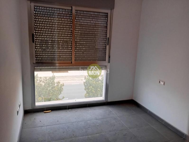 Foto 0f3d4640-d236-40aa-bbda-4f74f9354900. Edificio  con obras paradas en el en Palomar