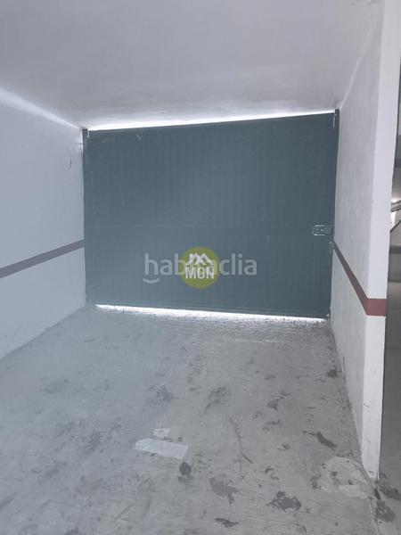 Foto 6ac63551-7dd3-45f4-9e2c-feefe32617aa. Edificio  con obras paradas en el en Palomar