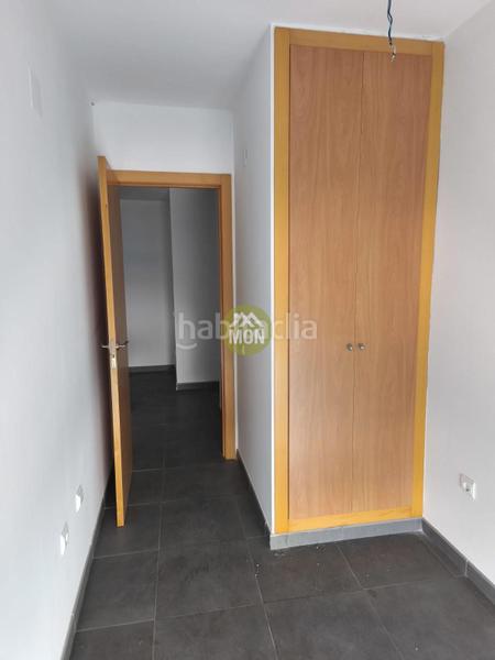 Foto 7718e55f-6eef-467a-8bc3-8a33e3a730f0. Edificio  con obras paradas en el en Palomar