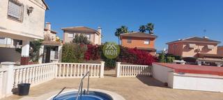 Chalet à San Antonio de Benagéber. Magnifico chalet en colinas de san antonio
