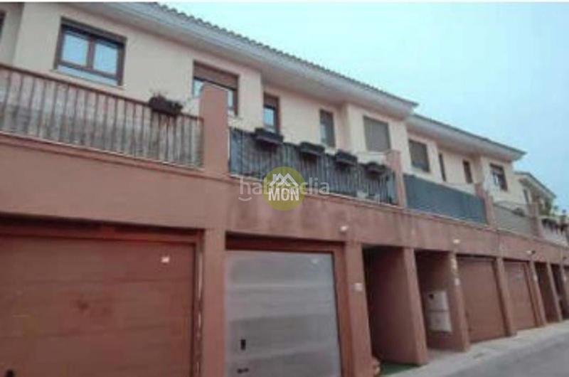 Foto 46ff154a-3075-4e97-88d3-c92a5902b7a1. Edificio in Zona Nord Alcoi