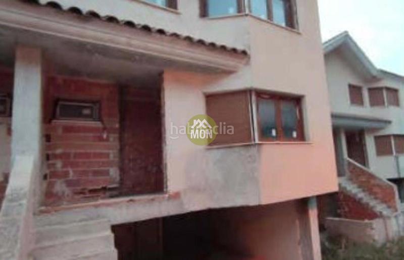 Foto 56399a9d-c453-46bf-8815-ef7440d92b22. Edificio in Zona Nord Alcoi