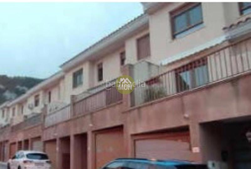 Foto f72c17be-9159-4c00-b512-89b98ebbfff3. Edificio in Zona Nord Alcoi