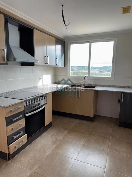 Foto c1e8183c-d0f9-4b61-9111-9351b5984086. Pis amb calefacció a Monserrat