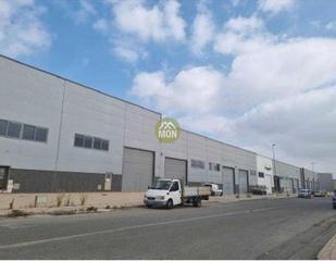 Nau industrial a Santa Quiteria - Les Boqueres. Nave a estrenar en almassora
