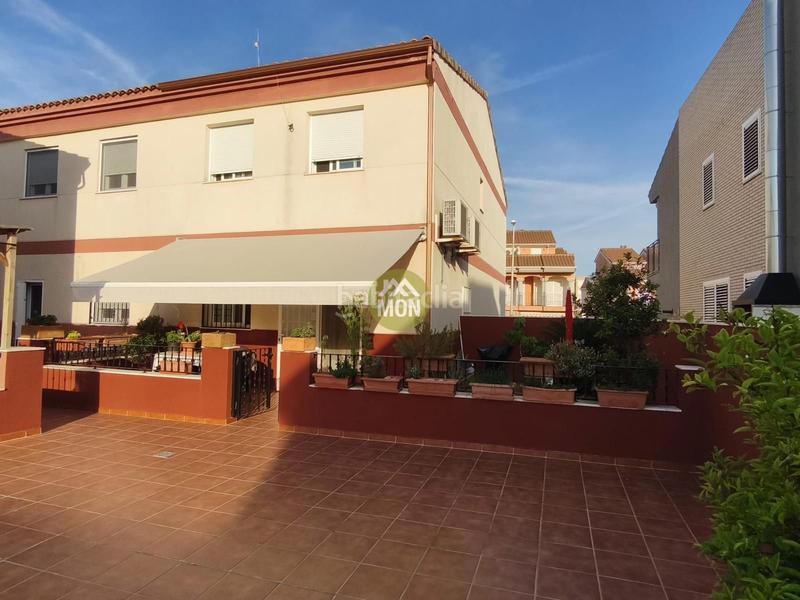 Foto bc2985d9-b5eb-4c60-94ca-59a025ce9ff0. Casa adosada casa en la playa en Moncófar Pueblo Moncofa
