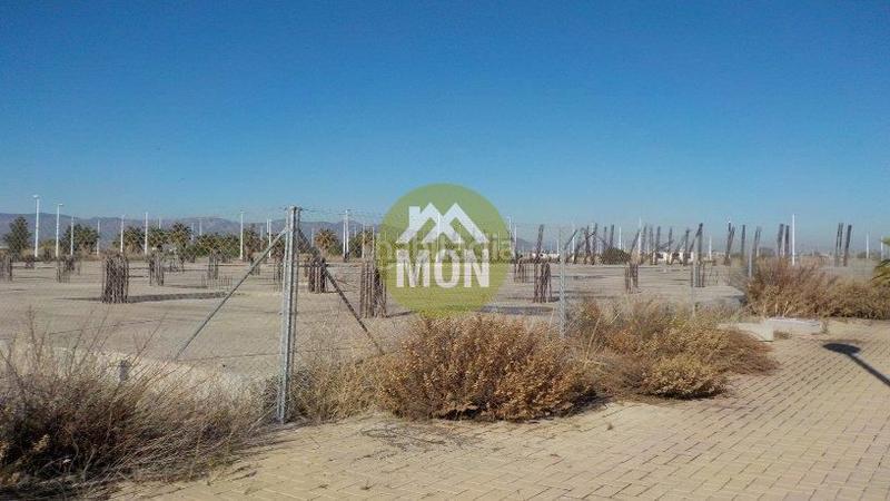 Foto df9a489a-9a4f-42c6-9f40-03aa237c59aa. Terreno residencial gran terreno en la playa en La Torre-Playa de Chilches Moncofa