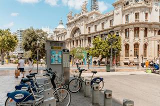 Local Comercial a La Roqueta. Local en rentabilidad en el centro de valencia