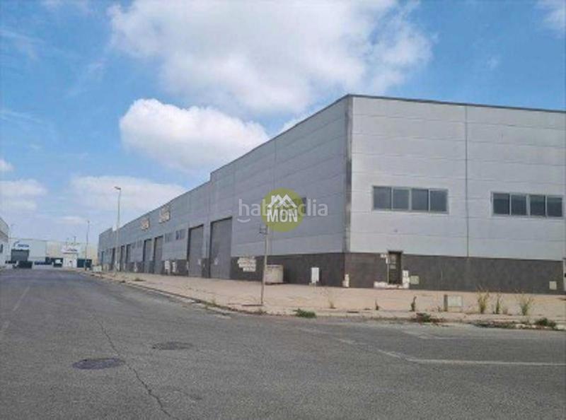 Foto 3f876348-2955-4464-b9d9-dd7dffd8b3e2. Nave industrial  en venta, últimas unidades en Almazora / Almassora