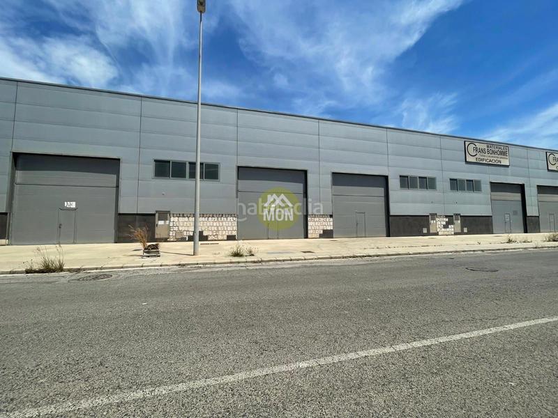 Foto 99a7eee4-af00-4da6-8f4b-f77ea72b68da. Nave industrial  en venta, últimas unidades en Almazora / Almassora